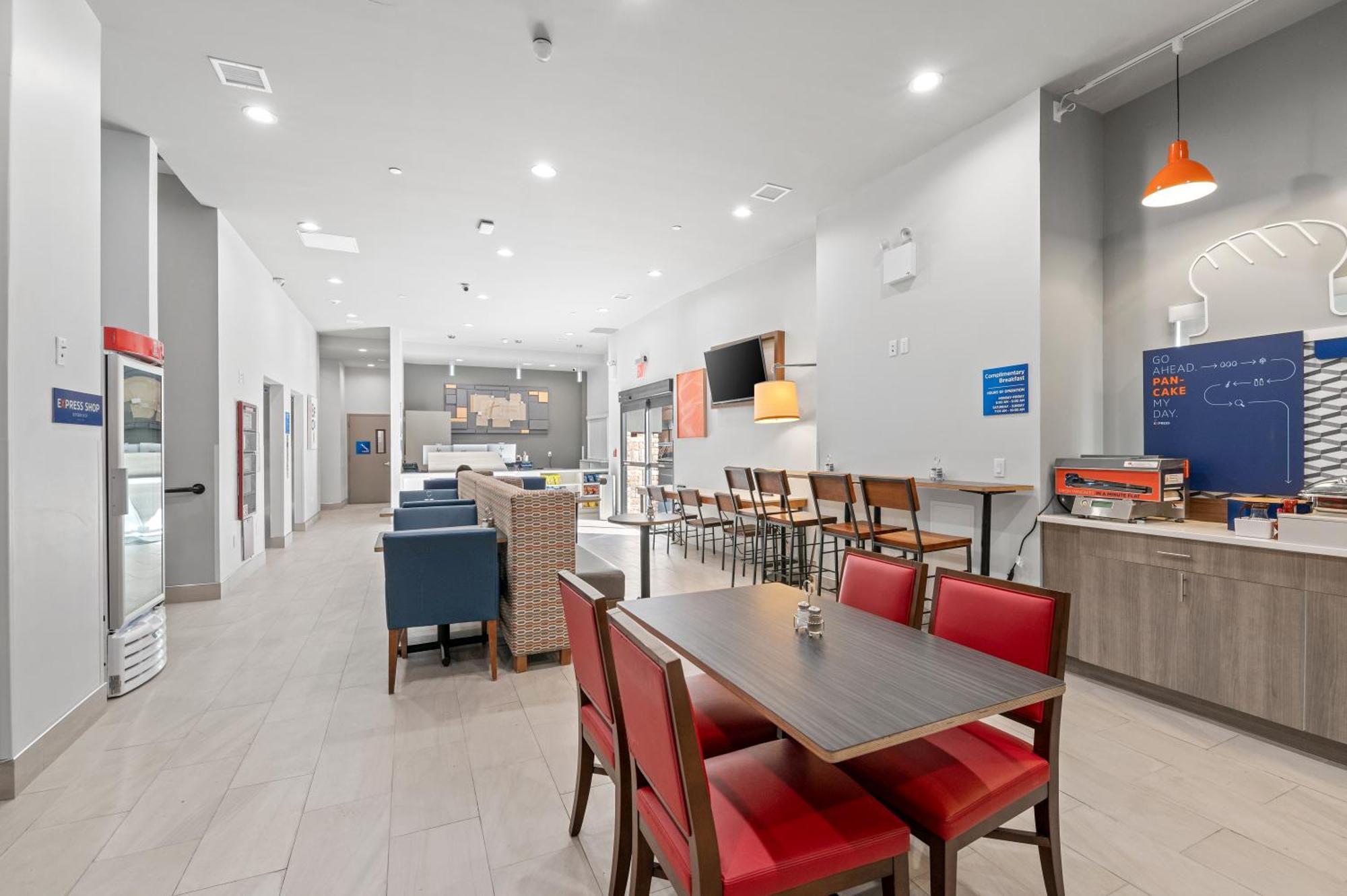 Holiday Inn Express & Suites New York Ngoại thất bức ảnh